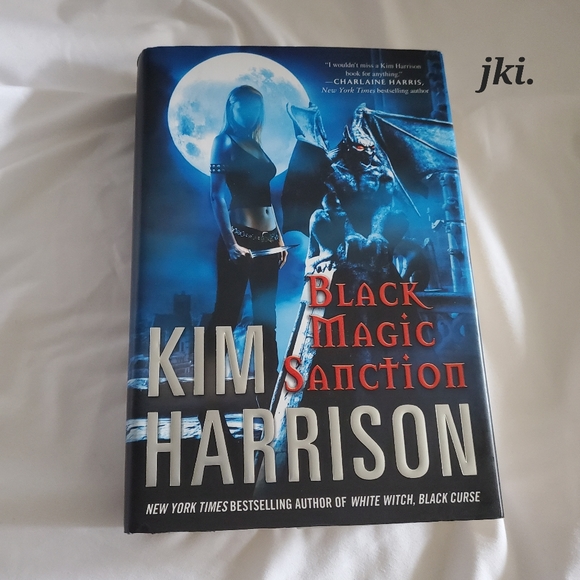Black Magic Sanction by: Kim Harrison - Picture 2 of 11